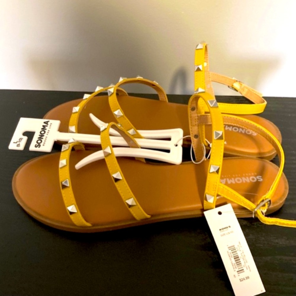🔴Sonoma Yellow Strap Sandals Size 9/10 NWT